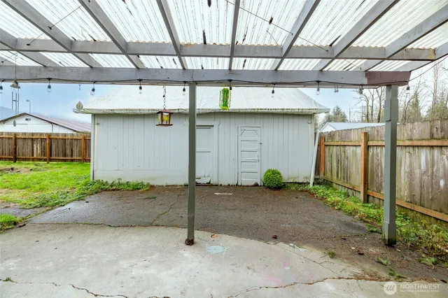$524,900 | 879 North Fruitdale Road, Sedro-Woolley, WA 98284