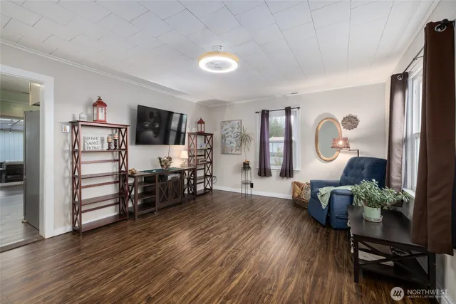 $524,900 | 879 North Fruitdale Road, Sedro-Woolley, WA 98284