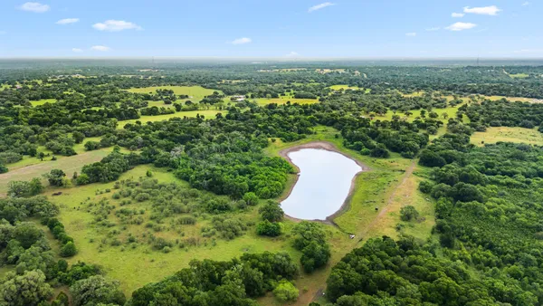 $4,590,000 | 2751 FM 2434, Columbus, TX 78934