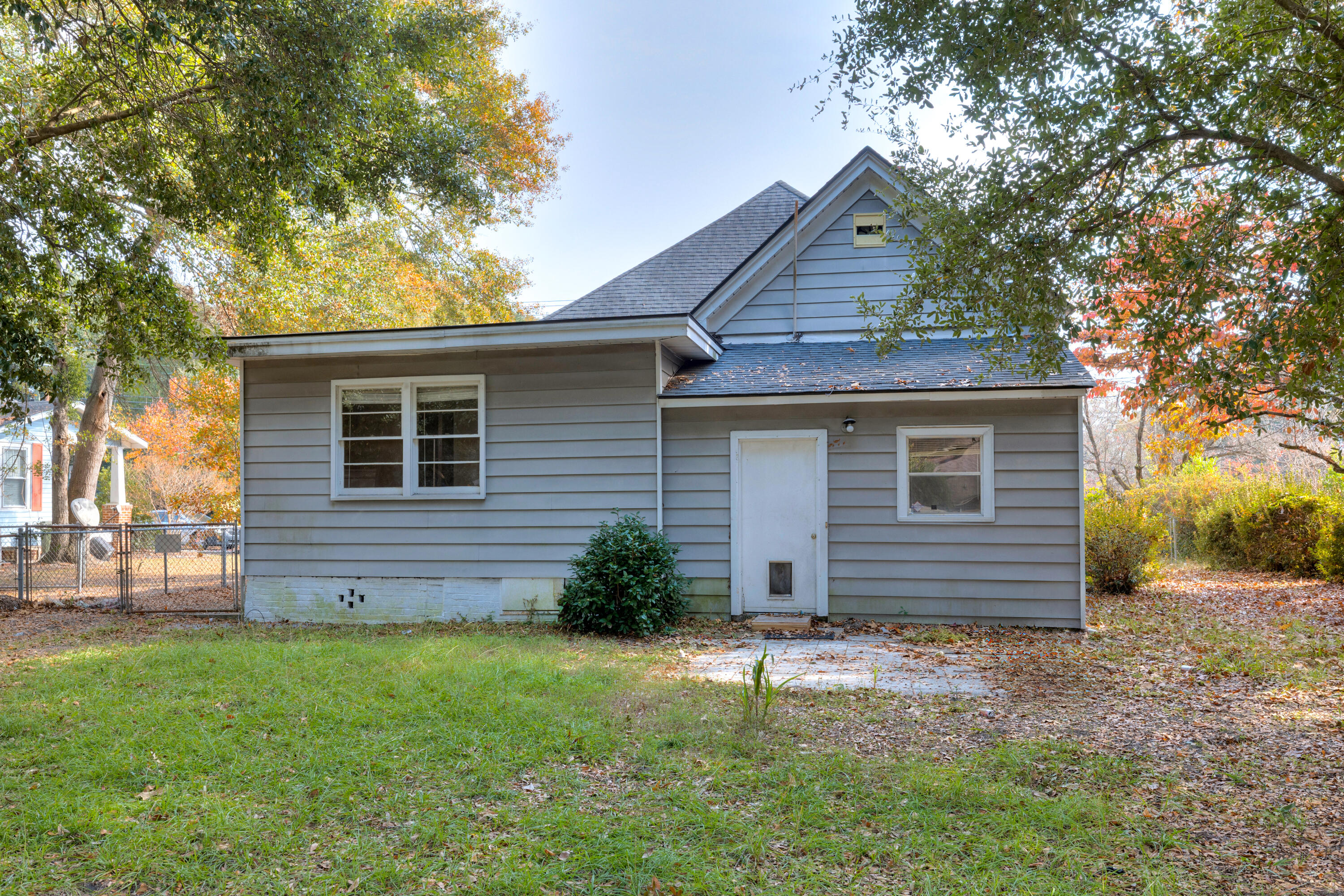 606 North Purdy Street Sumter, SC 29150 - Photo 6 of 28