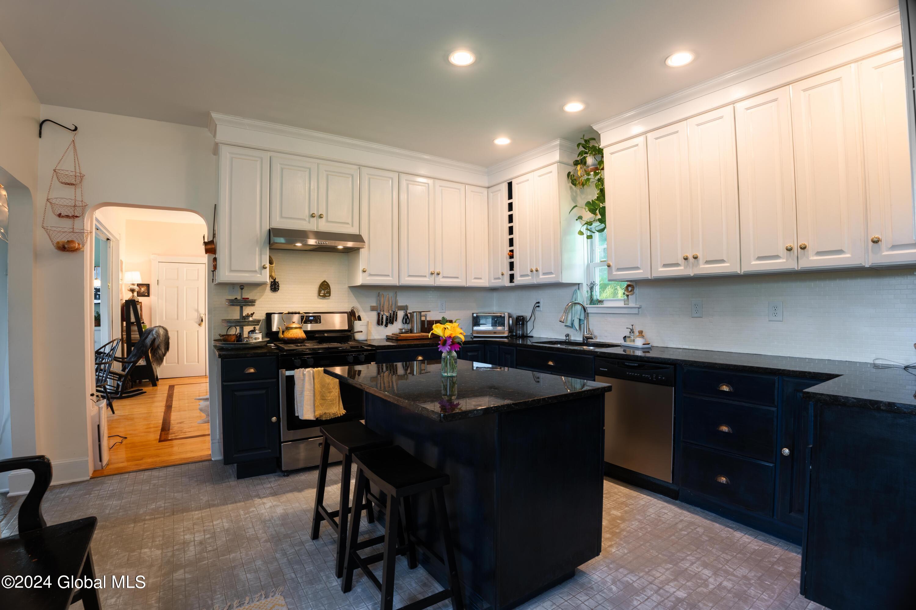 7 Stage Road Buskirk, NY 12028 - Photo 10 of 38 10