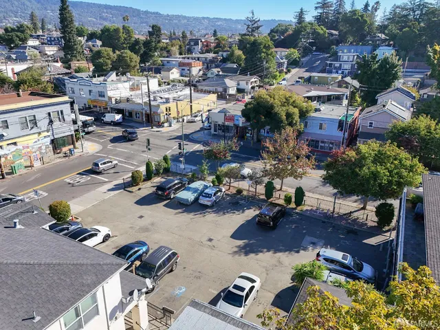 an aerial view of a houses