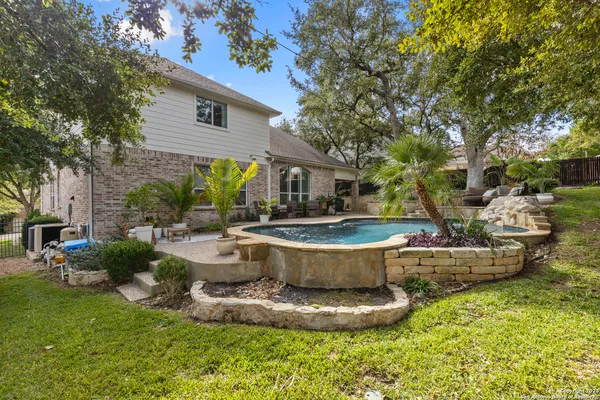 $4,300 | 411 Cadence Hill, San Antonio, TX 78260