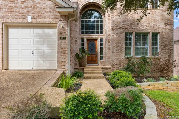 $4,300 | 411 Cadence Hill, San Antonio, TX 78260