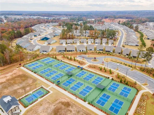 $585,000 | 303 Bull Shls Way, Hoschton, GA 30548