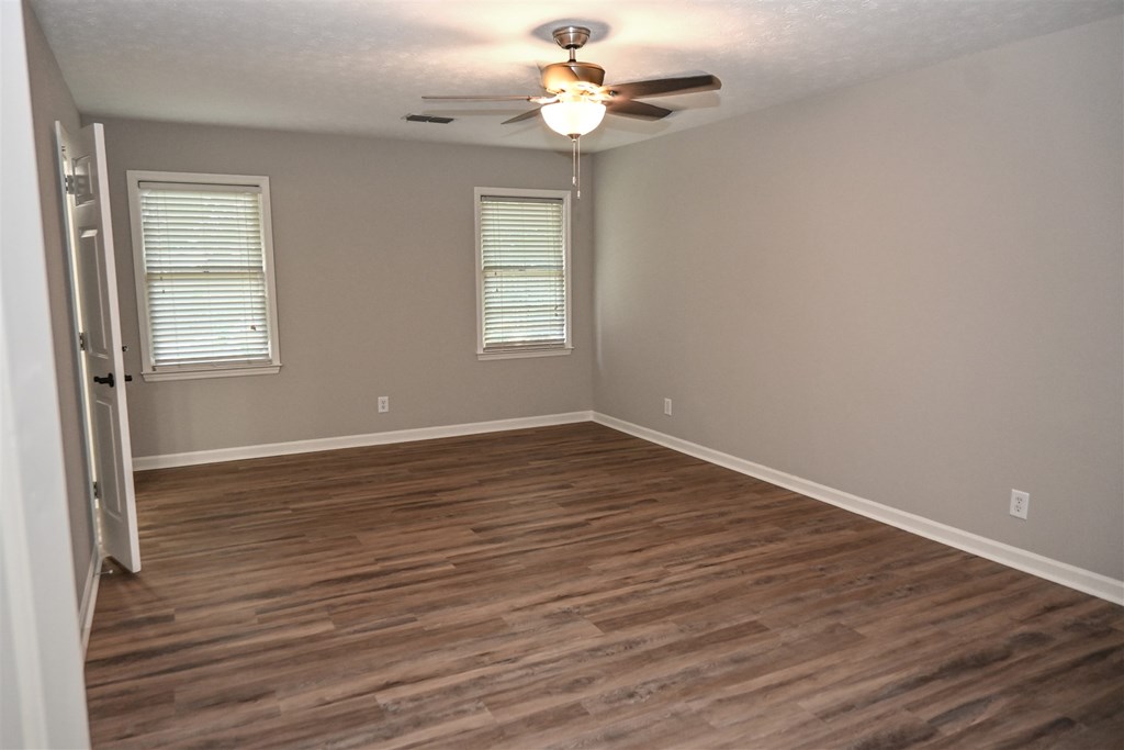 6670 Springlake Drive Columbus, GA 31909 - Photo 12 of 32