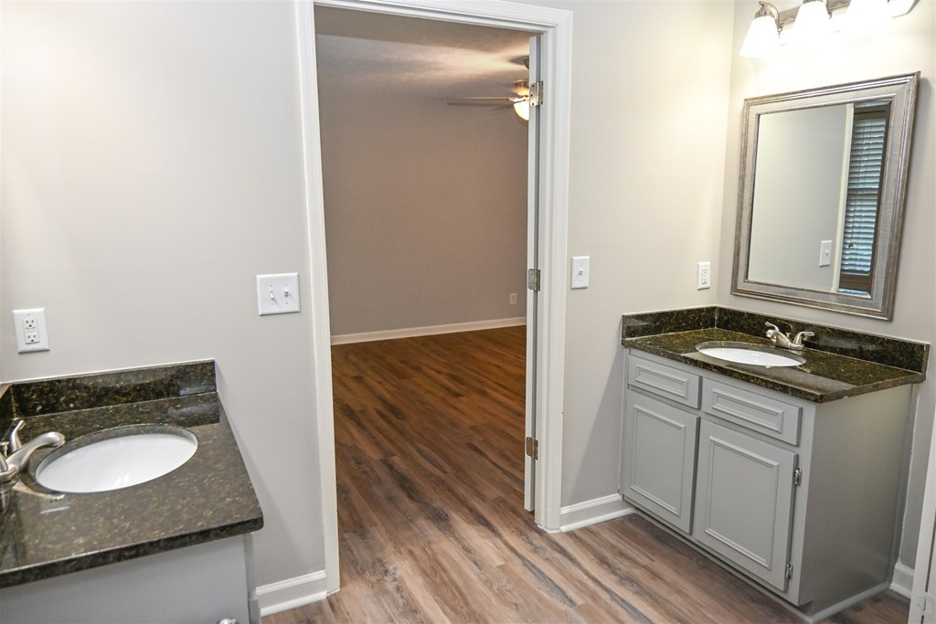 6670 Springlake Drive Columbus, GA 31909 - Photo 14 of 32