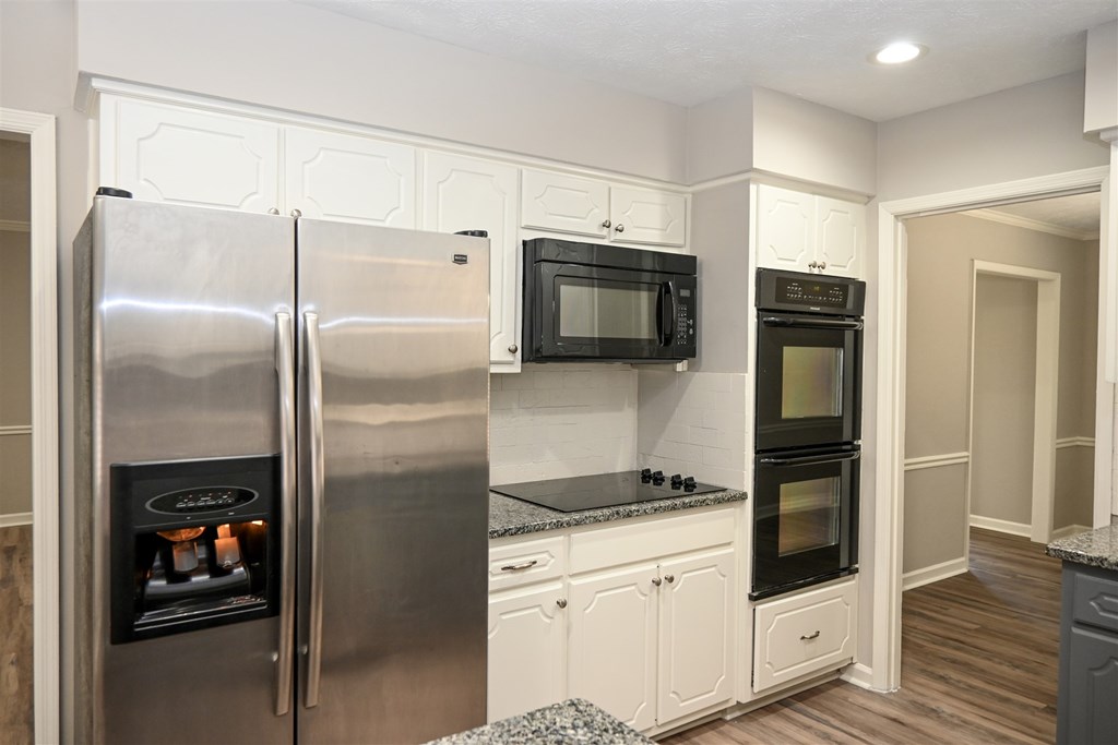 6670 Springlake Drive Columbus, GA 31909 - Photo 6 of 32