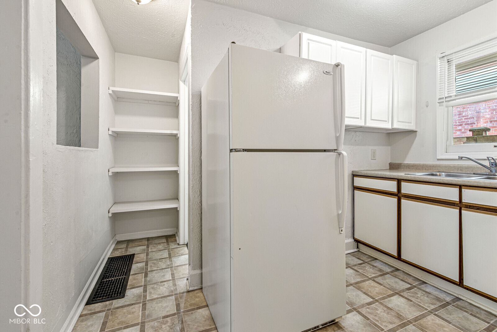 4625 Rookwood Avenue Indianapolis, IN 46208 - Photo 13 of 25