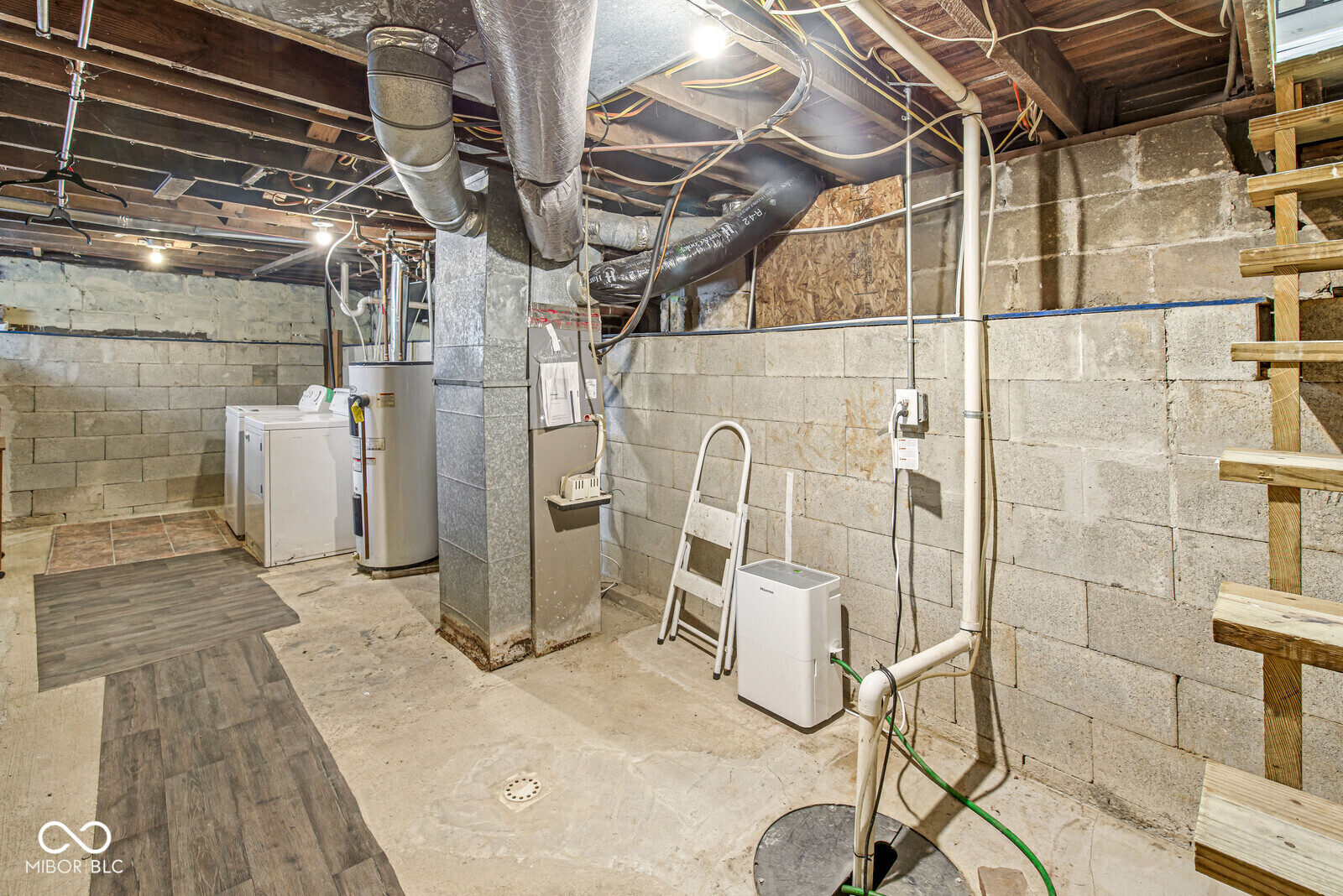 4625 Rookwood Avenue Indianapolis, IN 46208 - Photo 23 of 25