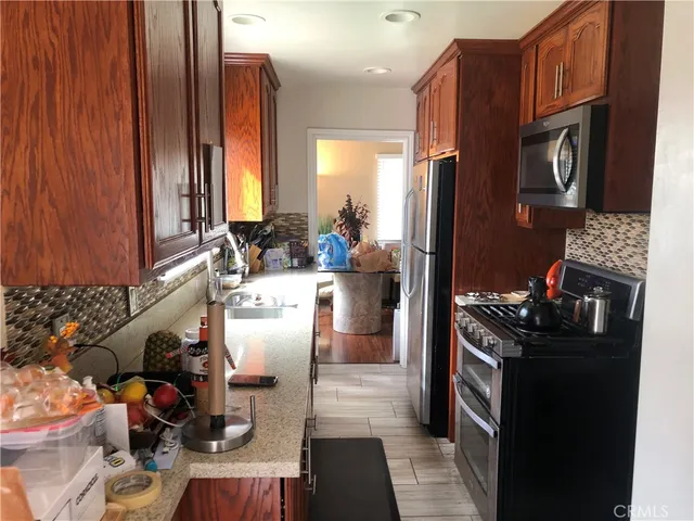 $699,000 | 2106 West 152nd Street, Compton, CA 90220