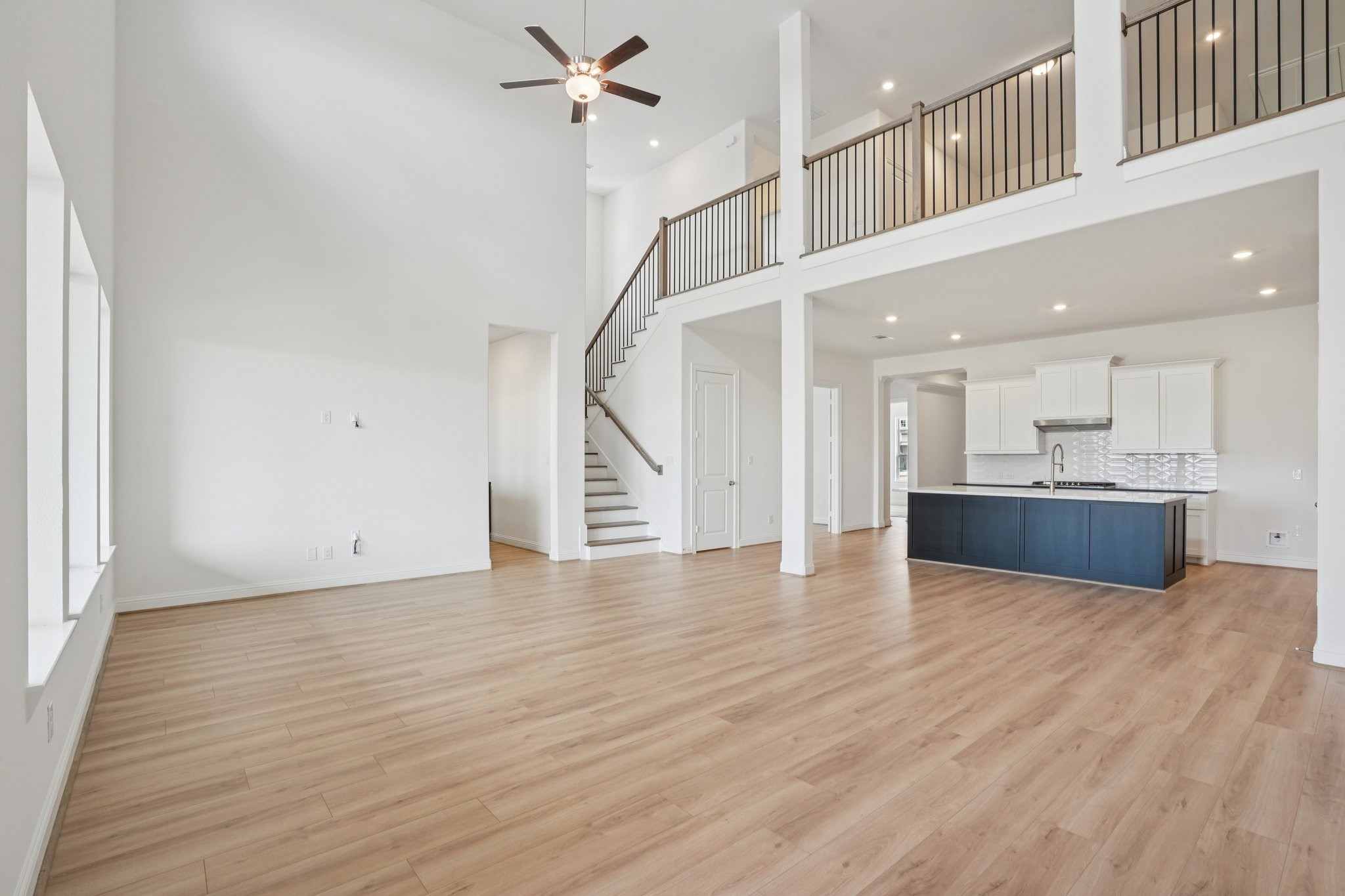 5219 Timpson Drive Manvel, TX 77578 - Photo 5 of 46
