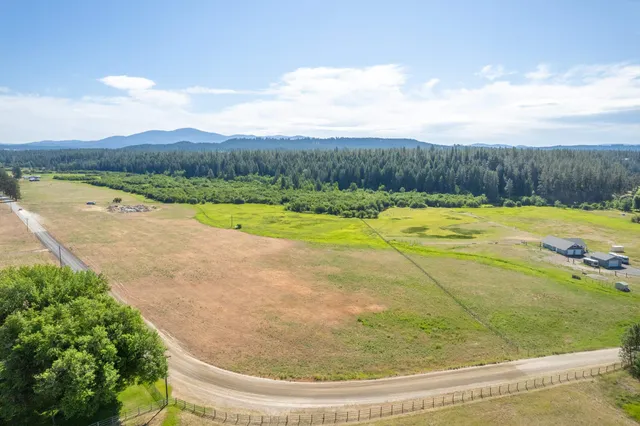 $275,000 | Xxxxx North Xxxxx N Crescent Road, Chattaroy, WA 99003