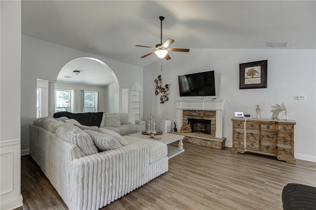 61 Graham Crossing Winder, GA 30680 - Photo 7 of 40