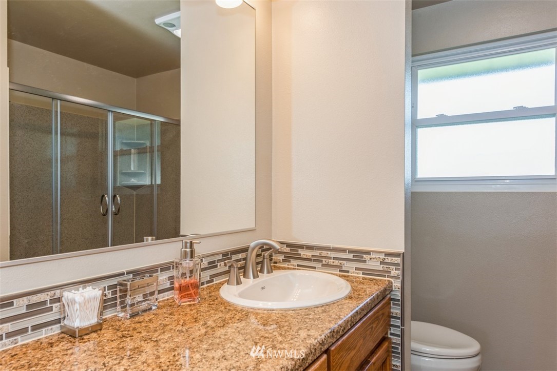 5514 Highland Road Everett, WA 98203 - Photo 6 of 14