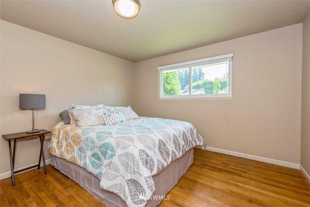 5514 Highland Road Everett, WA 98203 - Photo 7 of 14