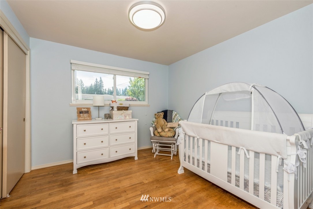 5514 Highland Road Everett, WA 98203 - Photo 8 of 14