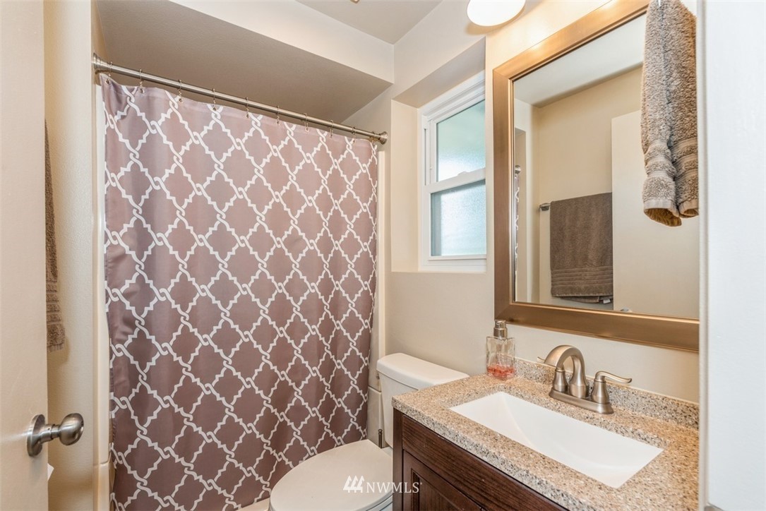 5514 Highland Road Everett, WA 98203 - Photo 9 of 14