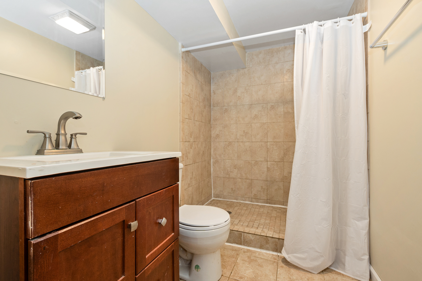 15512 Tudor Road Oak Forest, IL 60452 - Photo 16 of 22 Gallery Image 16