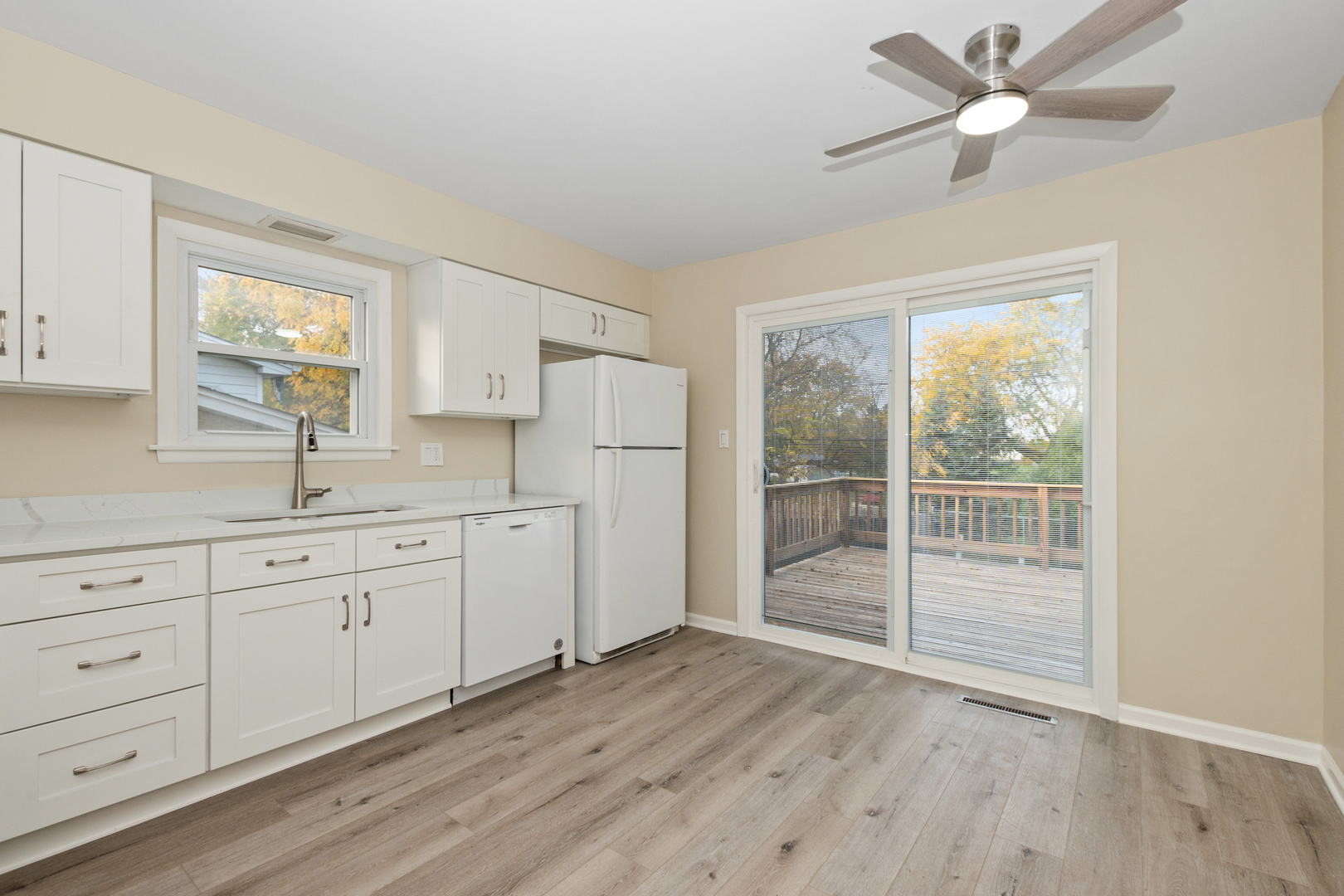15512 Tudor Road Oak Forest, IL 60452 - Photo 6 of 22 Gallery Image 6