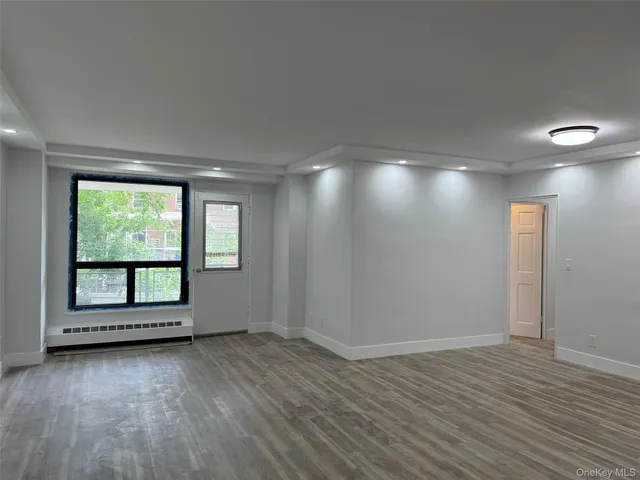 $4,000 | 61-45 98th Street, Unit 2E | Rego Park