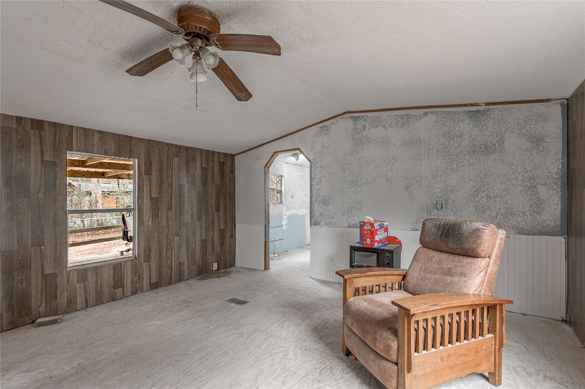 163 Magnolia Court Trinity, TX 75862 - Photo 8 of 25 a bedroom with furniture and a window