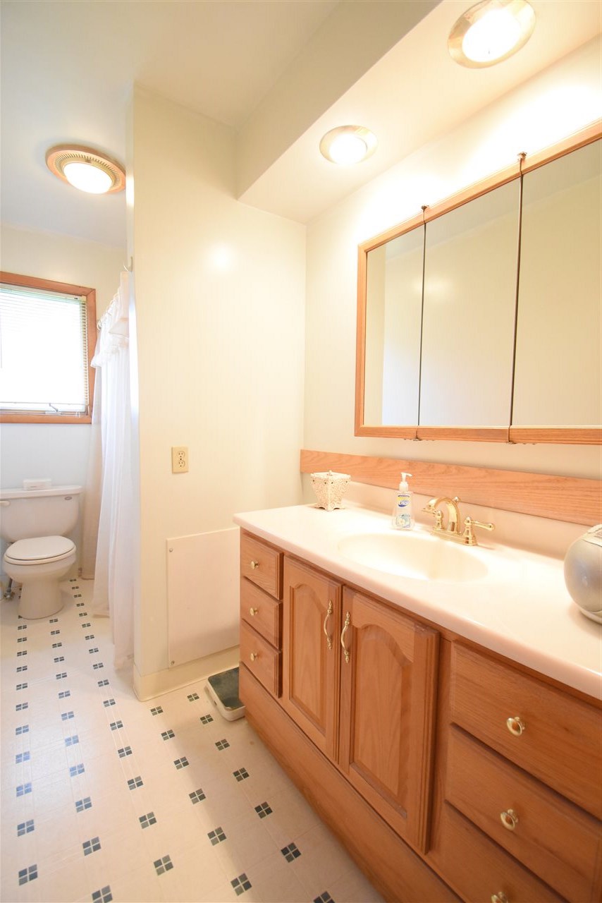 101 South Geeck Road Corunna, MI 48817 - Photo 13 of 19