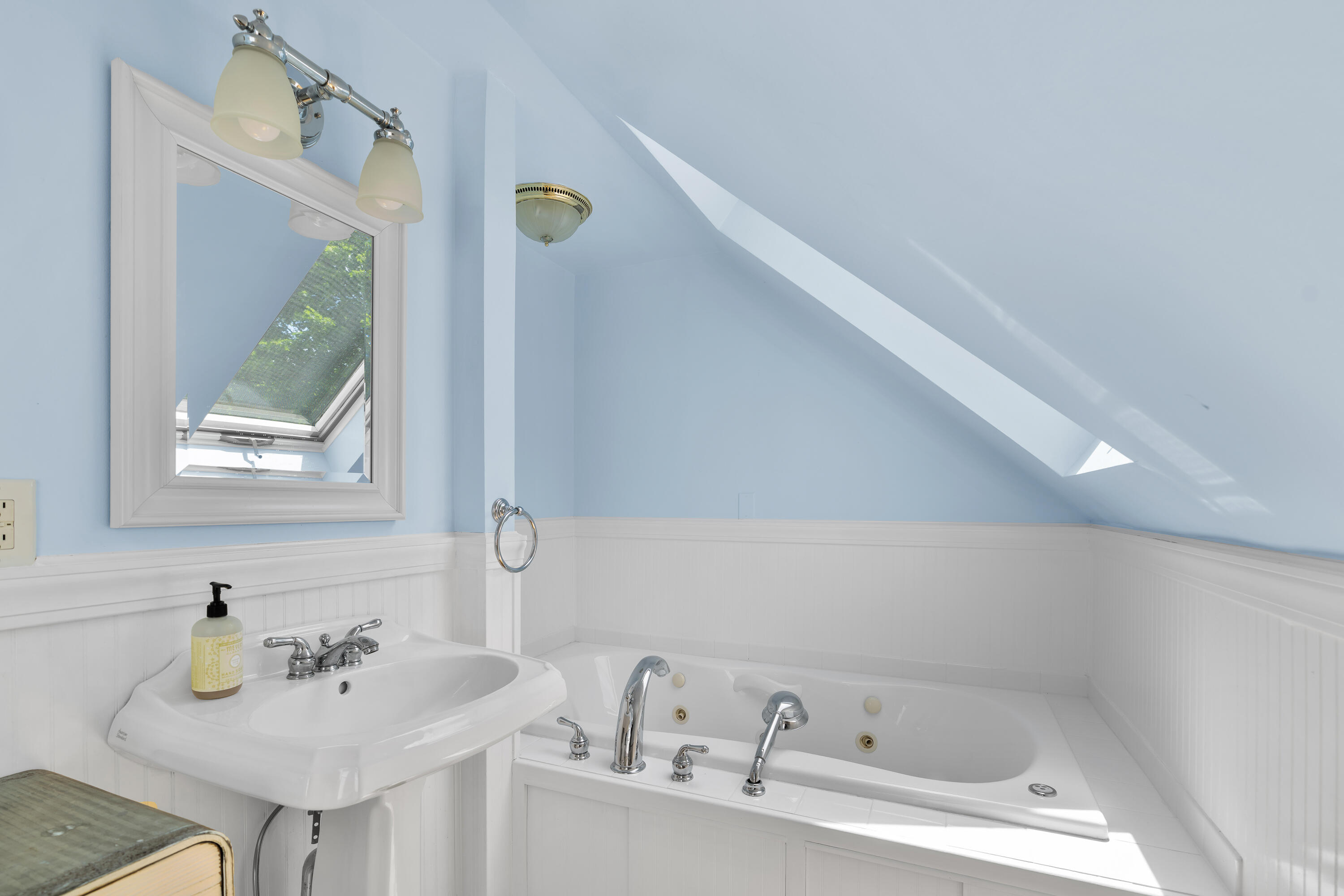1486 Washington Street Bath, ME 04530 - Photo 21 of 85 1486 Washington Street Bath 060 (1)