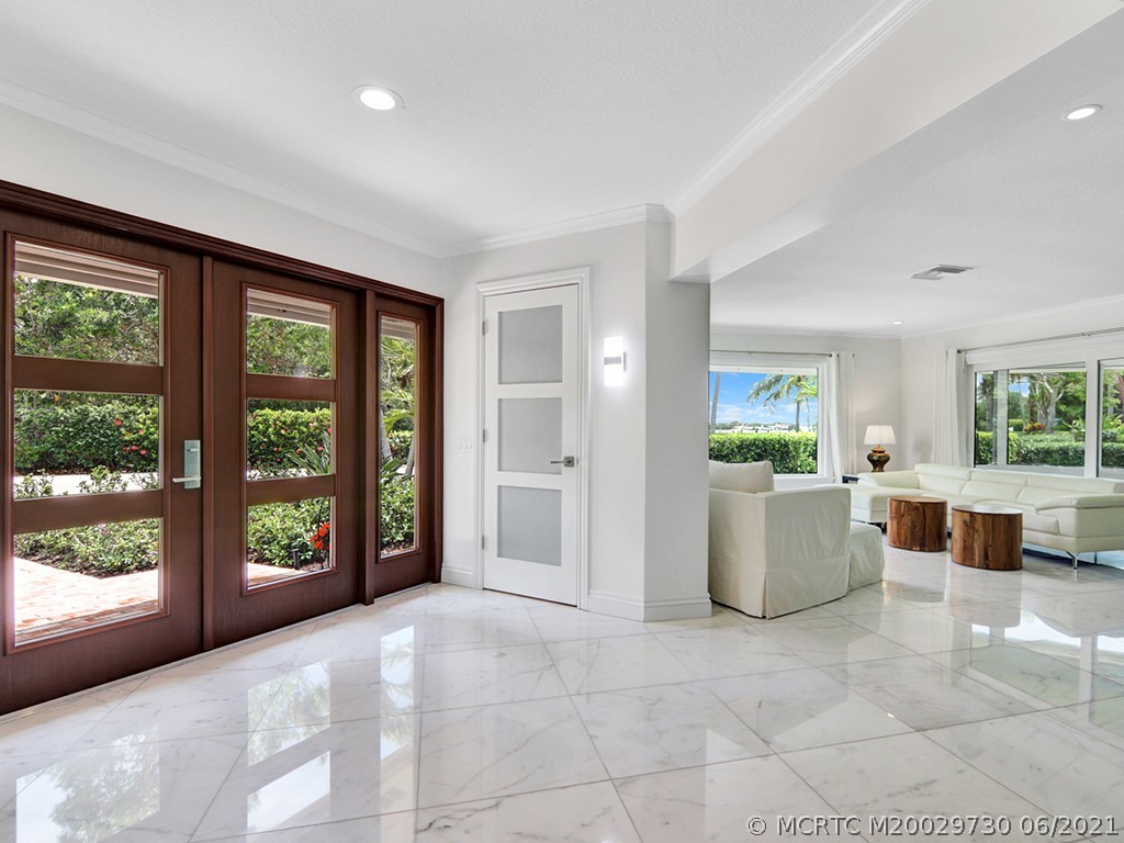 3 Simara Street Stuart, FL 34996 - Photo 6 of 38 Gallery Image 6
