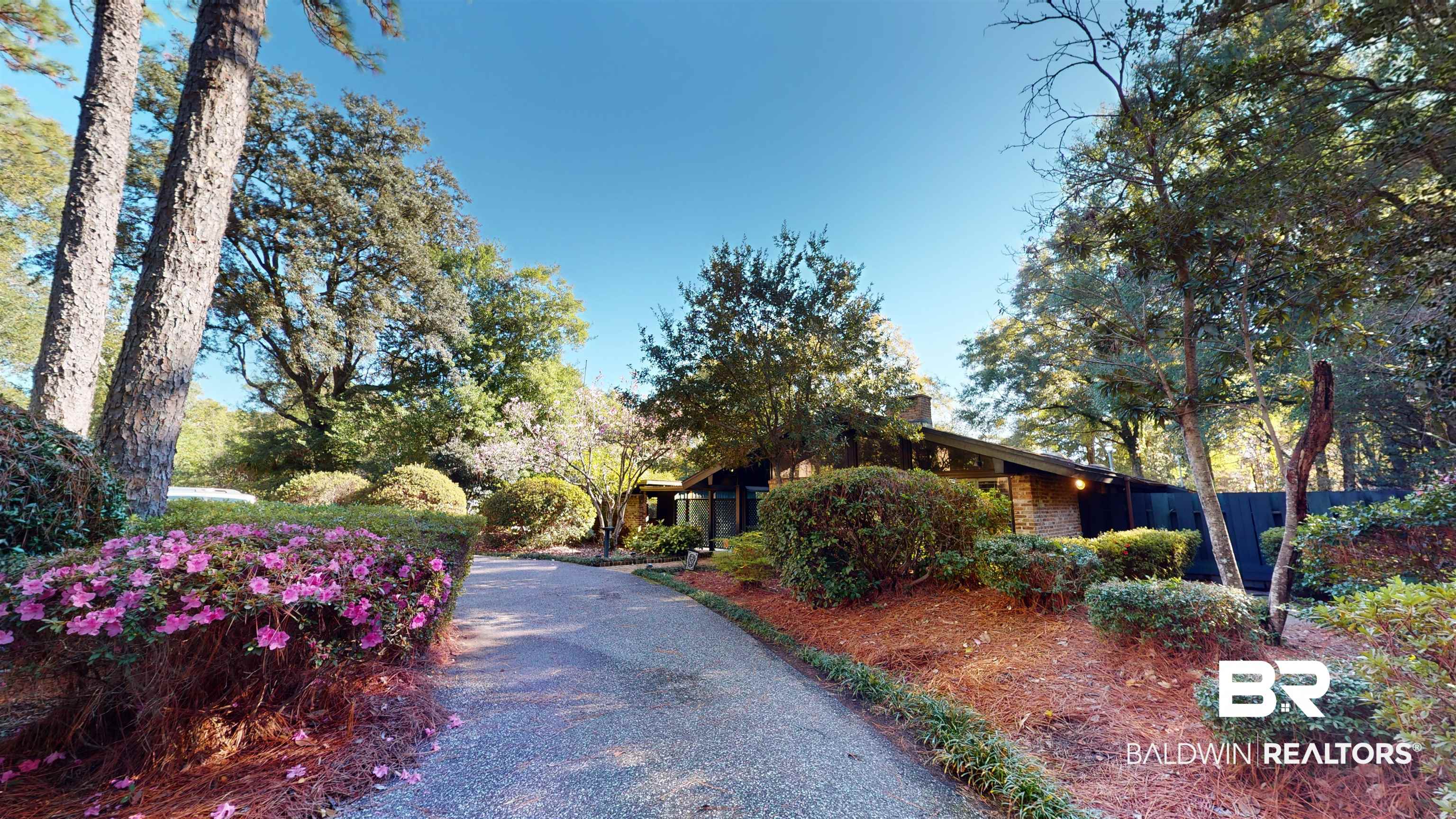 67 Byrnes Boulevard Mobile, AL 36608 - Photo 2 of 30 Community