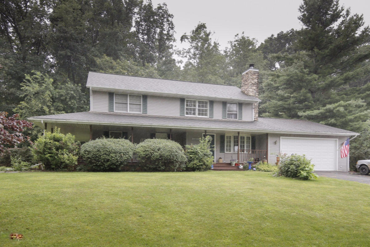 11099 Elizabeth Drive Three Rivers, MI 49093 - Photo 1 of 25 15037290_50