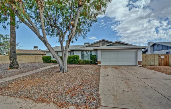 $2,175 | 3344 West Yucca Street, Phoenix, AZ 85029