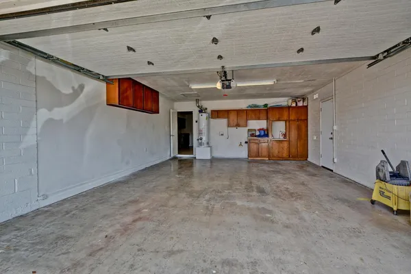 $2,175 | 3344 West Yucca Street, Phoenix, AZ 85029