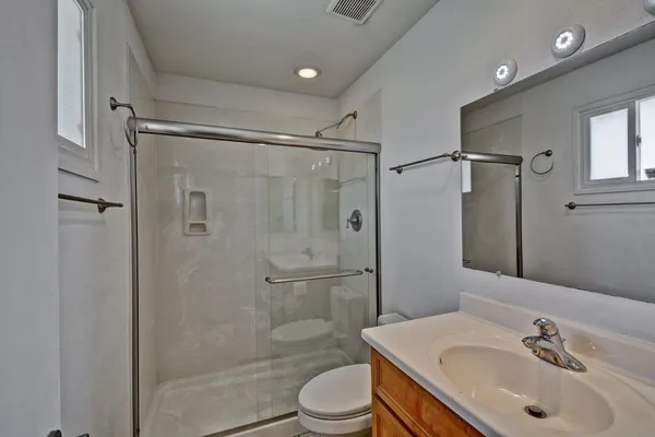 $2,175 | 3344 West Yucca Street, Phoenix, AZ 85029