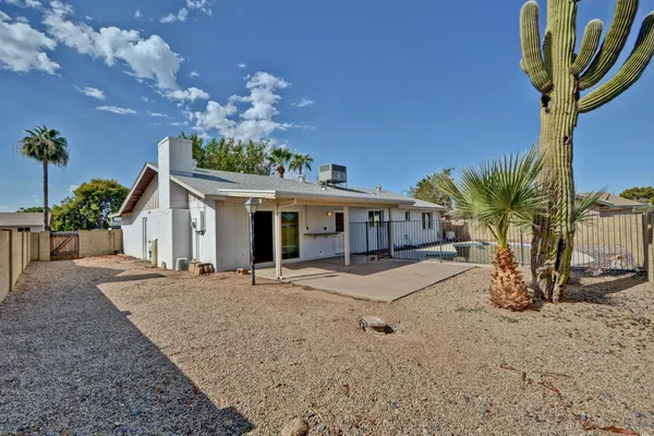 $2,175 | 3344 West Yucca Street, Phoenix, AZ 85029