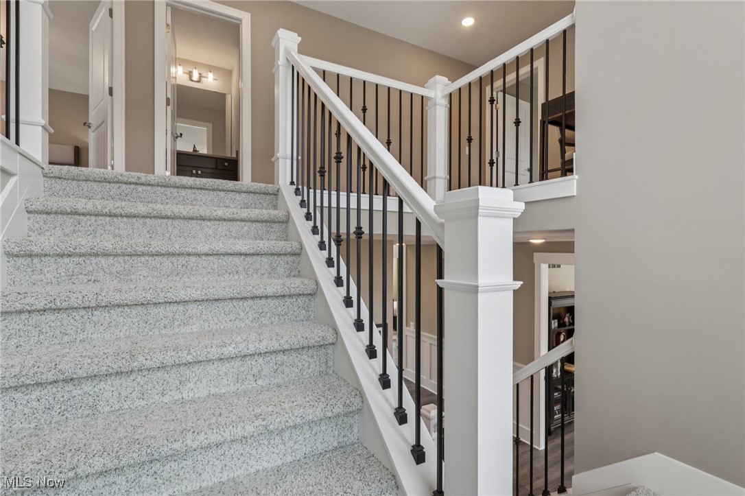 8034 Canyon Ridge Chagrin Falls, OH 44023 - Photo 30 of 49 Wide Staircase