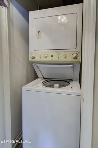 $157,000 | 1625 Woodrow Drive, Unit 402, Knoxville, TN 37918