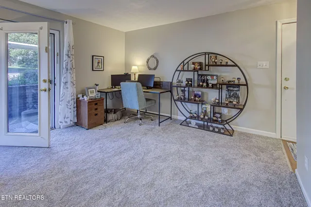 $157,000 | 1625 Woodrow Drive, Unit 402, Knoxville, TN 37918