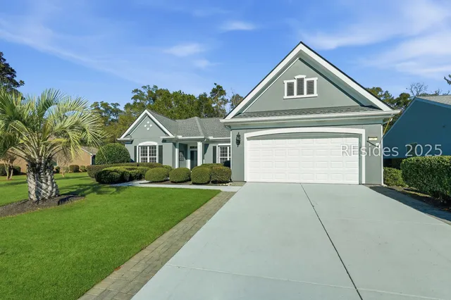 $689,000 | 25 Rolling River Drive, Bluffton, SC 29910
