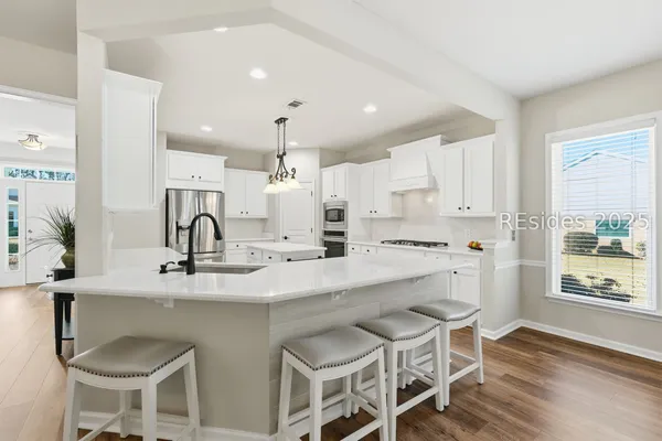 $649,900 | 25 Rolling River Drive, Bluffton, SC 29910