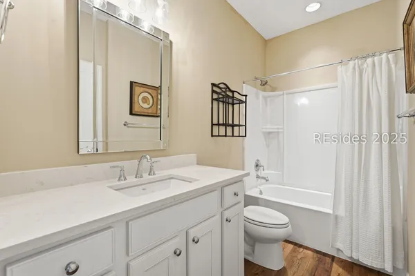 $649,900 | 25 Rolling River Drive, Bluffton, SC 29910