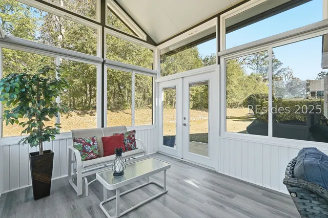 $689,000 | 25 Rolling River Drive, Bluffton, SC 29910
