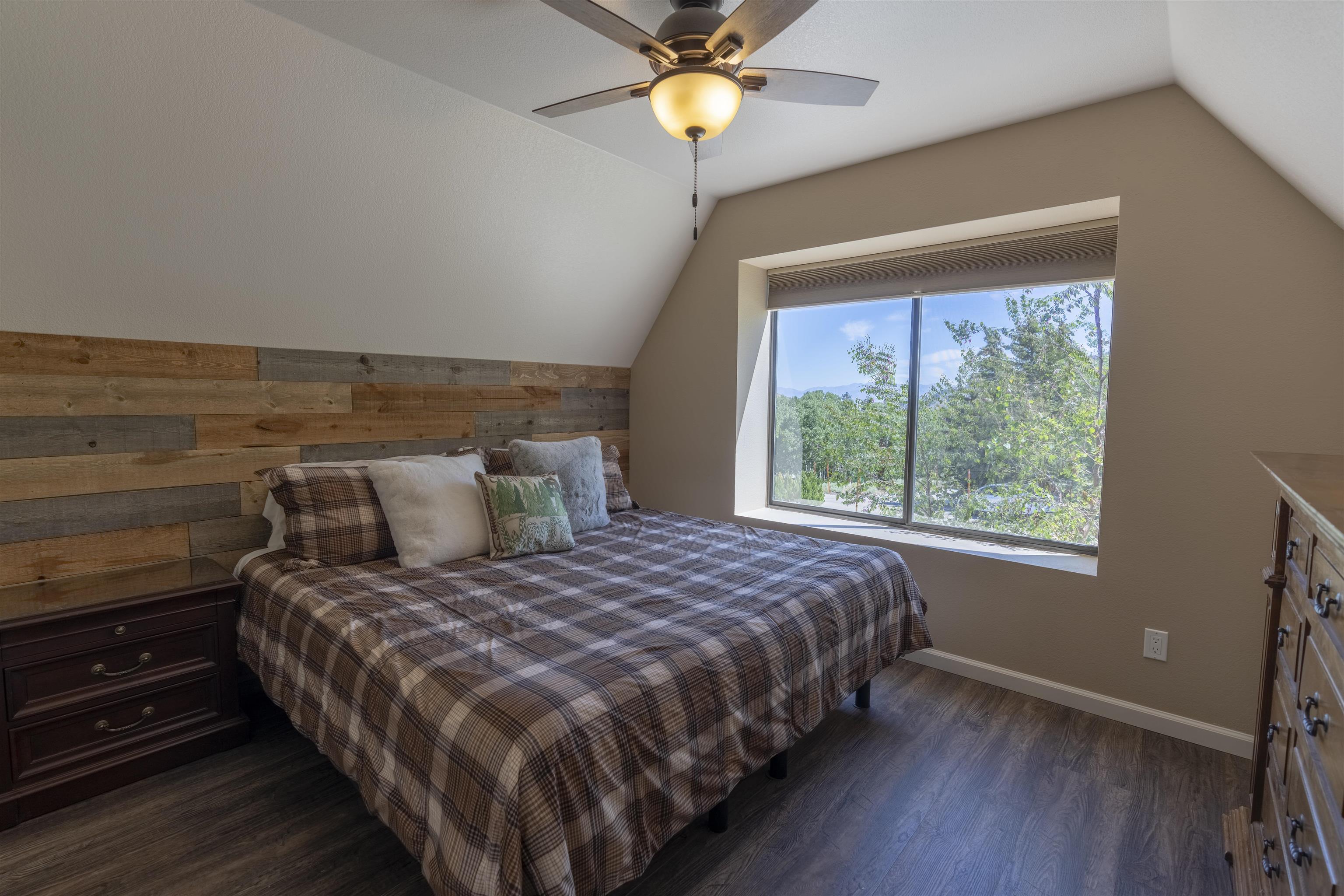 111 Sumac Road Bishop, CA 93514 - Photo 15 of 22 Gallery Image 15