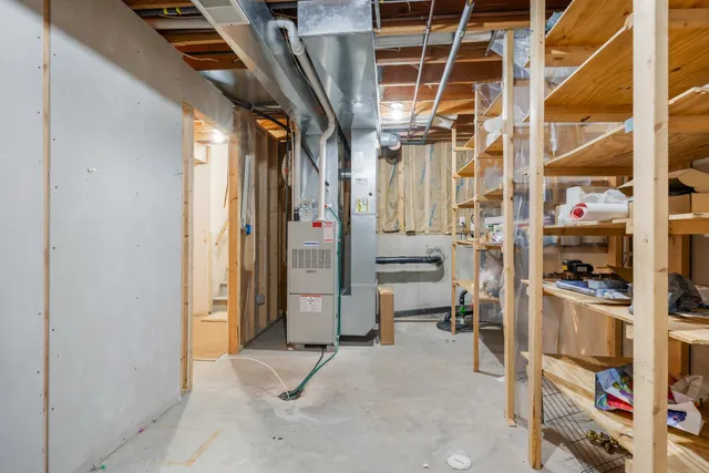 $389,000 | 1249 Fieldview Drive, Menasha, WI 54952