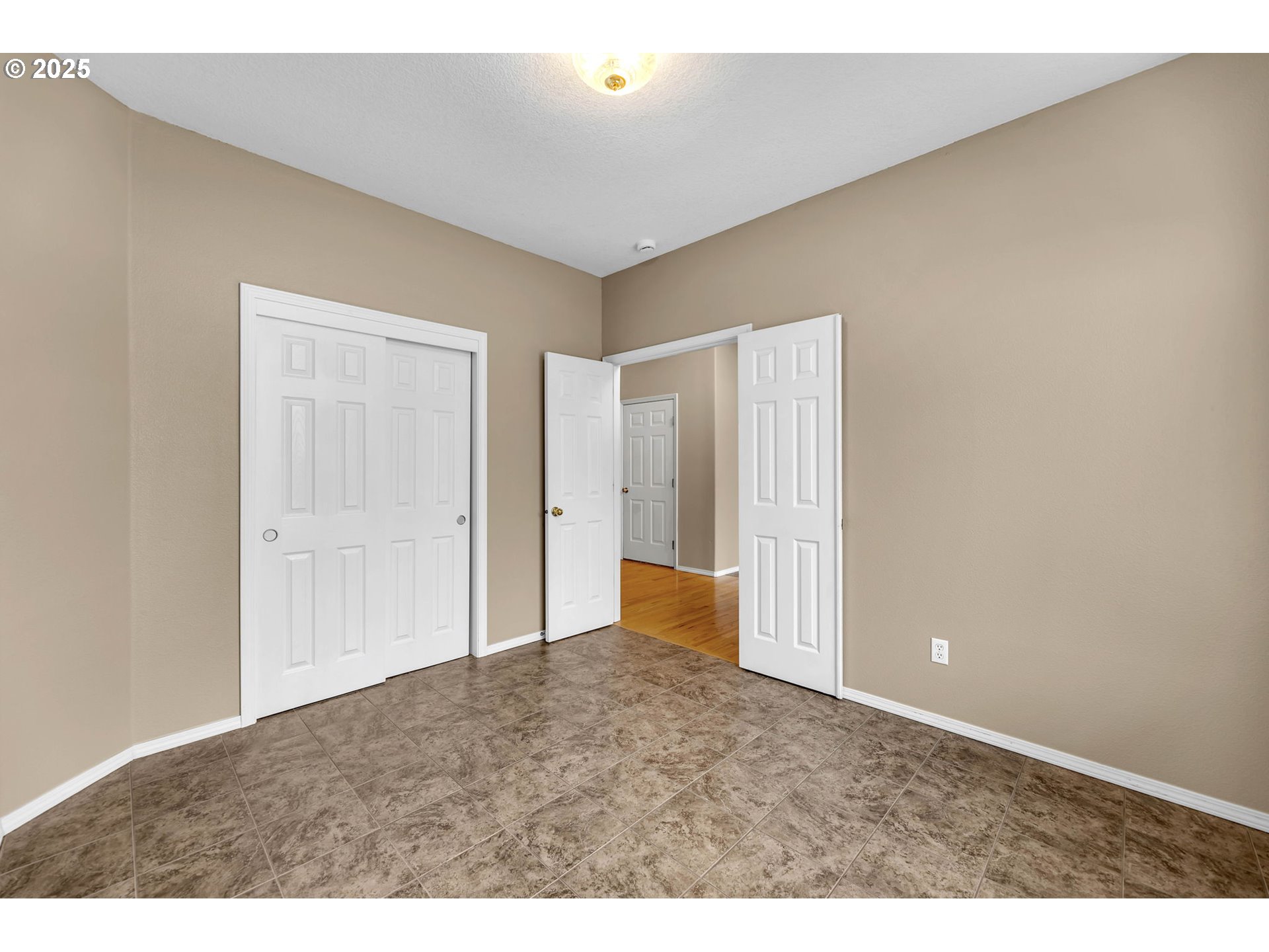 3544 Northwest Astor Street Camas, WA 98607 - Photo 11 of 48 Den/Office