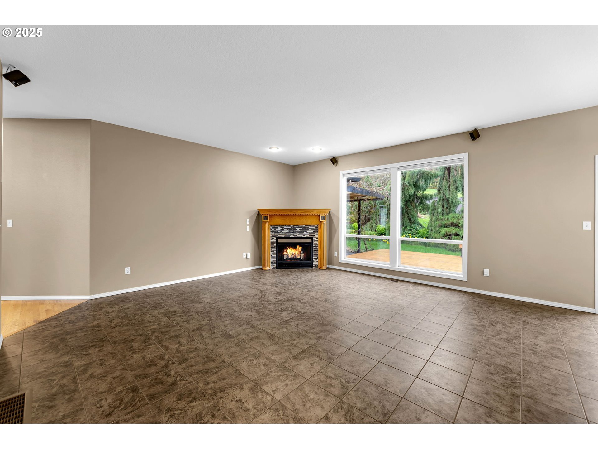 3544 Northwest Astor Street Camas, WA 98607 - Photo 13 of 48 Family Room