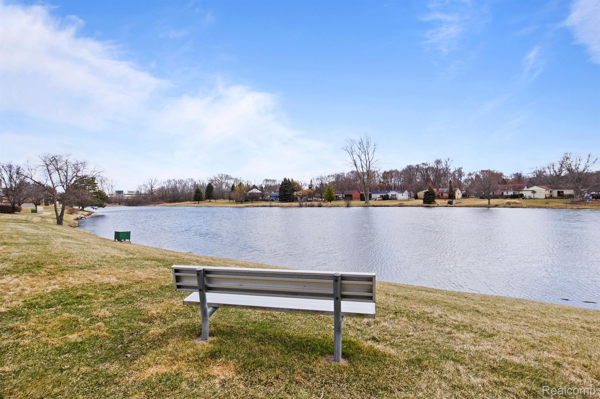22068 Edgewater Novi, MI 48375 - Photo 29 of 37