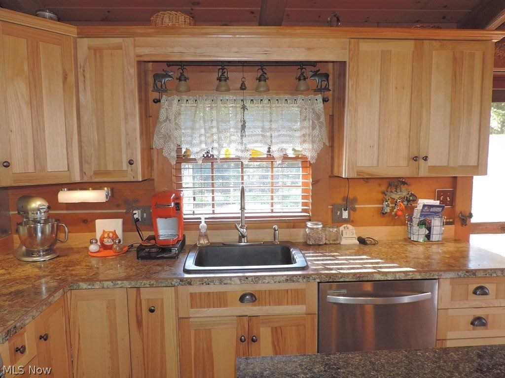 7310 Stonecreek Road Southwest Newcomerstown, OH 43832 - Photo 6 of 35 Gallery Image 6