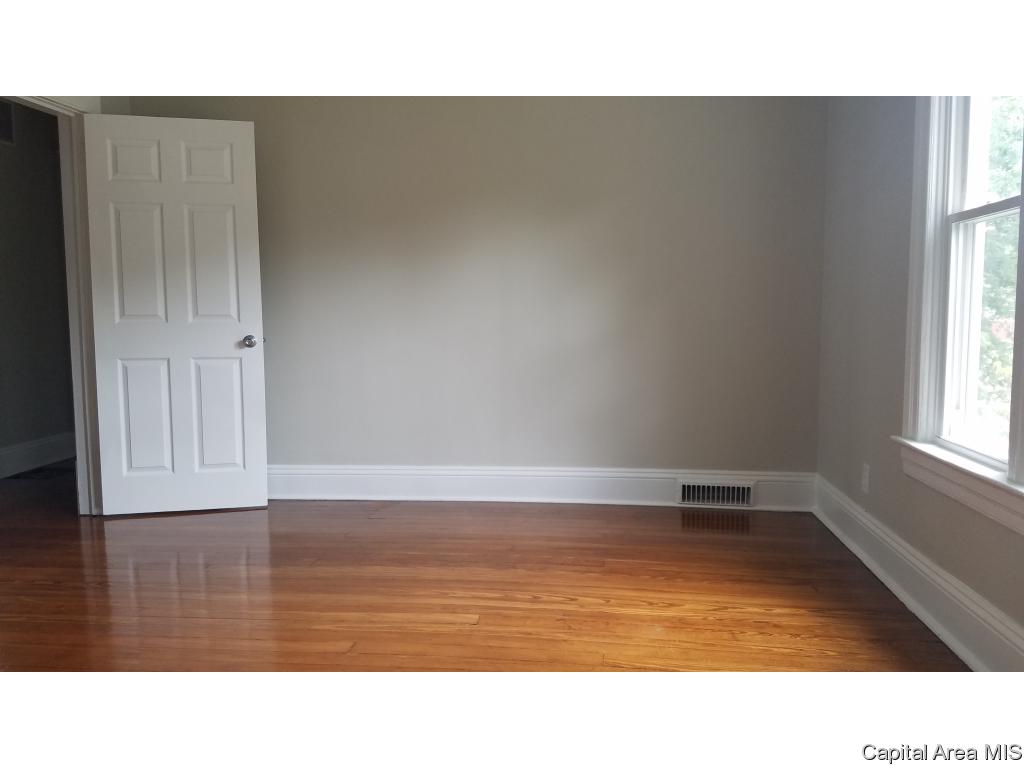 103 North State Street Springfield, IL 62702 - Photo 24 of 35