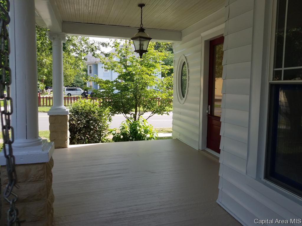 103 North State Street Springfield, IL 62702 - Photo 4 of 35